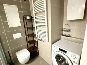 Pronájem bytu 1+kk, Praha - Prosek, Čakovická, 33 m2