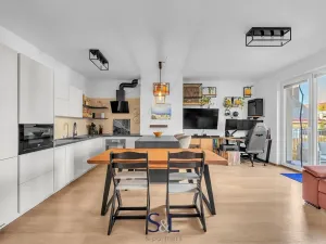 Prodej bytu 3+kk, Liberec, Kladenská, 81 m2