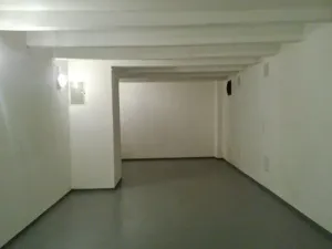 Prodej skladu, Praha - Bubeneč, Šestidomí, 28 m2