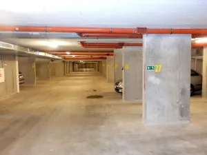 Pronájem garážového stání, Hostivice, Ječná, 16 m2