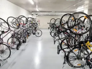 Pronájem garážového stání, Praha - Modřany, Mezi vodami, 12 m2
