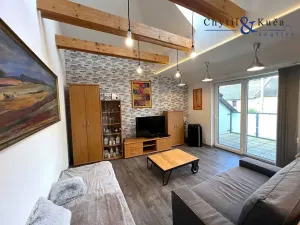 Prodej atypického bytu, Beňov, 235 m2