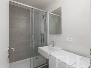 Pronájem bytu 2+kk, Praha - Komořany, Krupná, 43 m2