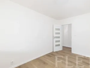 Pronájem bytu 2+kk, Praha - Komořany, Krupná, 43 m2