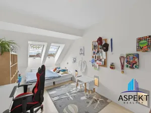 Prodej bytu 4+kk, Praha - Žižkov, Nad Ohradou, 94 m2