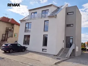 Prodej bytu 3+kk, Moravany, Květná, 103 m2