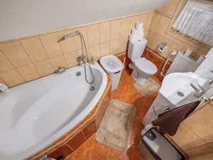 Prodej rodinného domu, Lukovany, 192 m2