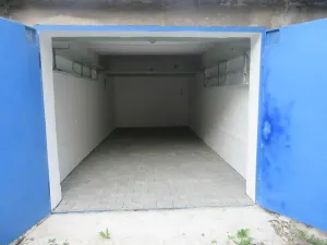 Pronájem garáže, Brno, Kneslova, 19 m2