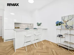 Prodej bytu 2+kk, Praha - Vinohrady, V Horní Stromce, 49 m2