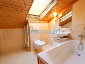 Pronájem bytu 2+kk, Praha - Satalice, Bošínská, 65 m2