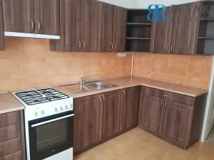 Pronájem bytu 2+1, Přerov - Přerov I-Město, Komenského, 72 m2