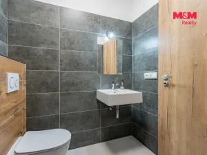 Prodej bytu 2+kk, Třeboň - Holičky, 42 m2