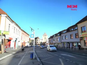 Pronájem obchodního prostoru, Beroun - Beroun-Město, Plzeňská, 85 m2