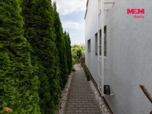 Prodej rodinného domu, Kravaře, Náměstí, 180 m2