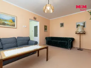 Prodej rodinného domu, Kravaře, Náměstí, 180 m2