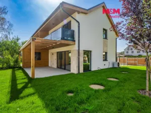 Prodej rodinného domu, Nespeky - Městečko, 118 m2
