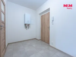 Prodej bytu 3+kk, Břežany II, 81 m2