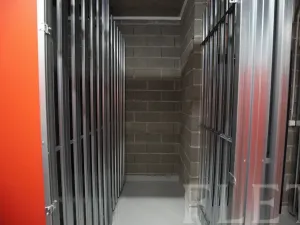 Pronájem bytu 1+kk, Praha - Hloubětín, Waltariho, 35 m2