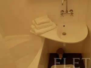 Pronájem bytu 3+1, Praha - Modřany, Hájenská, 77 m2