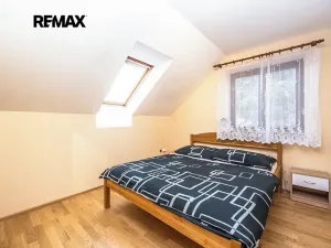 Pronájem rodinného domu, Mirošovice, Senohrabská, 150 m2