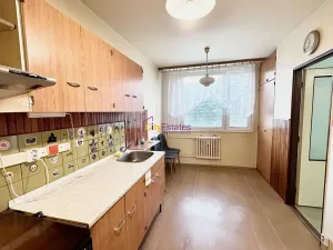 Prodej bytu 2+1, Praha - Lhotka, Na rovinách, 57 m2