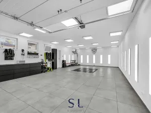 Prodej obchodního prostoru, Nový Bor, Česká, 325 m2
