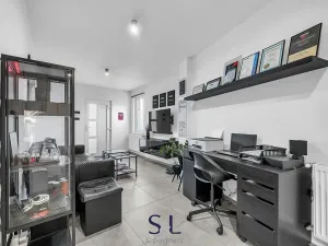 Prodej obchodního prostoru, Nový Bor, Česká, 325 m2