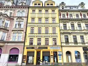Pronájem obchodního prostoru, Liberec, nám. Sokolovské, 79 m2