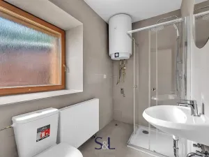 Prodej zemědělské usedlosti, Horní Planá, 200 m2