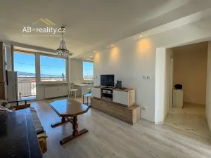 Prodej bytu 2+1, Teplice, Alejní, 54 m2