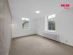 Prodej bytu 3+1, Jaroměř - Pražské Předměstí, Husova, 120 m2