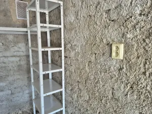 Pronájem garáže, Brno, Rezkova, 15 m2