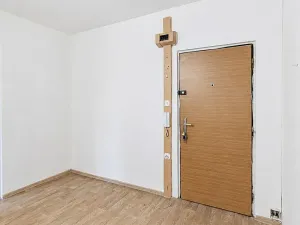 Pronájem bytu 2+1, Chomutov, Zahradní, 51 m2