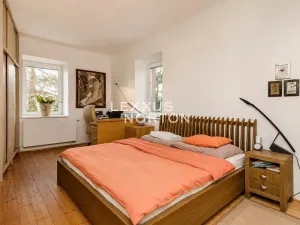 Prodej rodinného domu, Jindřichov, 320 m2