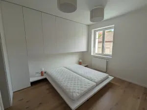 Pronájem bytu 2+kk, Praha - Košíře, Musílkova, 47 m2