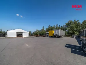 Pronájem výrobních prostor, Dubno, 594 m2