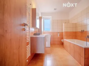 Prodej bytu 4+kk, Trhové Sviny, Za Pilou, 95 m2