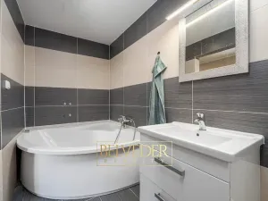 Prodej rodinného domu, Mikulov, 250 m2