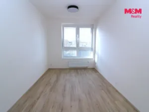 Pronájem bytu 2+kk, Praha - Vysočany, Pod Harfou, 42 m2