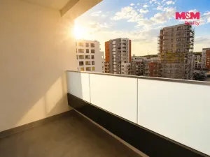 Pronájem bytu 2+kk, Praha - Vysočany, Pod Harfou, 42 m2
