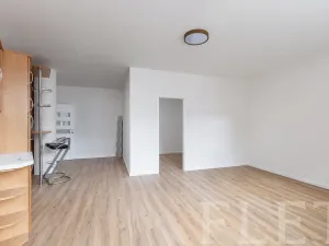 Pronájem bytu 2+kk, Praha - Hlubočepy, Trnkovo náměstí, 52 m2