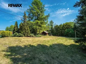 Prodej komerčního pozemku, Týnec nad Labem, Bambousek, 7711 m2