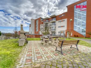 Pronájem bytu 1+kk, Plzeň - Severní Předměstí, Vrbovecká, 44 m2
