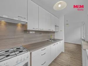 Prodej bytu 3+1, Hradec Králové - Slezské Předměstí, Severní, 57 m2