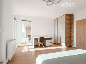 Pronájem bytu 2+kk, Pardubice, U Sportovní školy, 97 m2