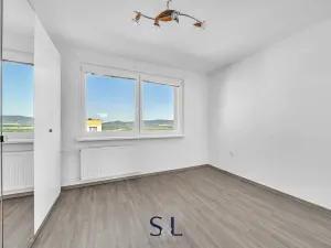 Prodej bytu 3+1, Česká Lípa, Kunratická, 66 m2
