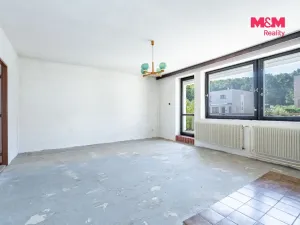 Prodej rodinného domu, Chvaletice, Budovatelů, 180 m2