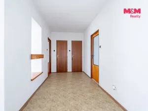 Prodej rodinného domu, Chvaletice, Budovatelů, 180 m2