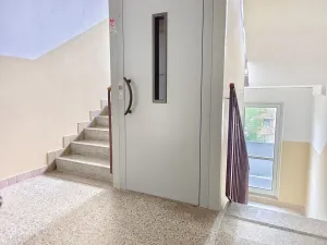 Prodej bytu 3+1, Milovice, Lesní, 104 m2