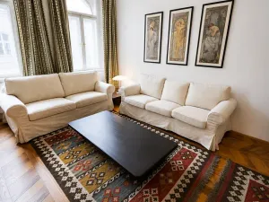 Pronájem bytu 2+1, Praha - Smíchov, 80 m2